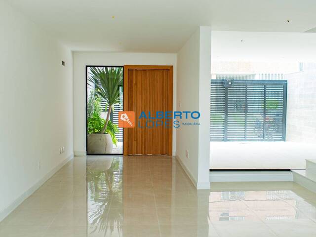 Casa para Venda em Rio de Janeiro - 5