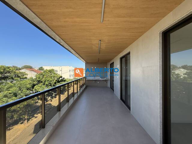 Apartamento para Venda em Rio de Janeiro - 2